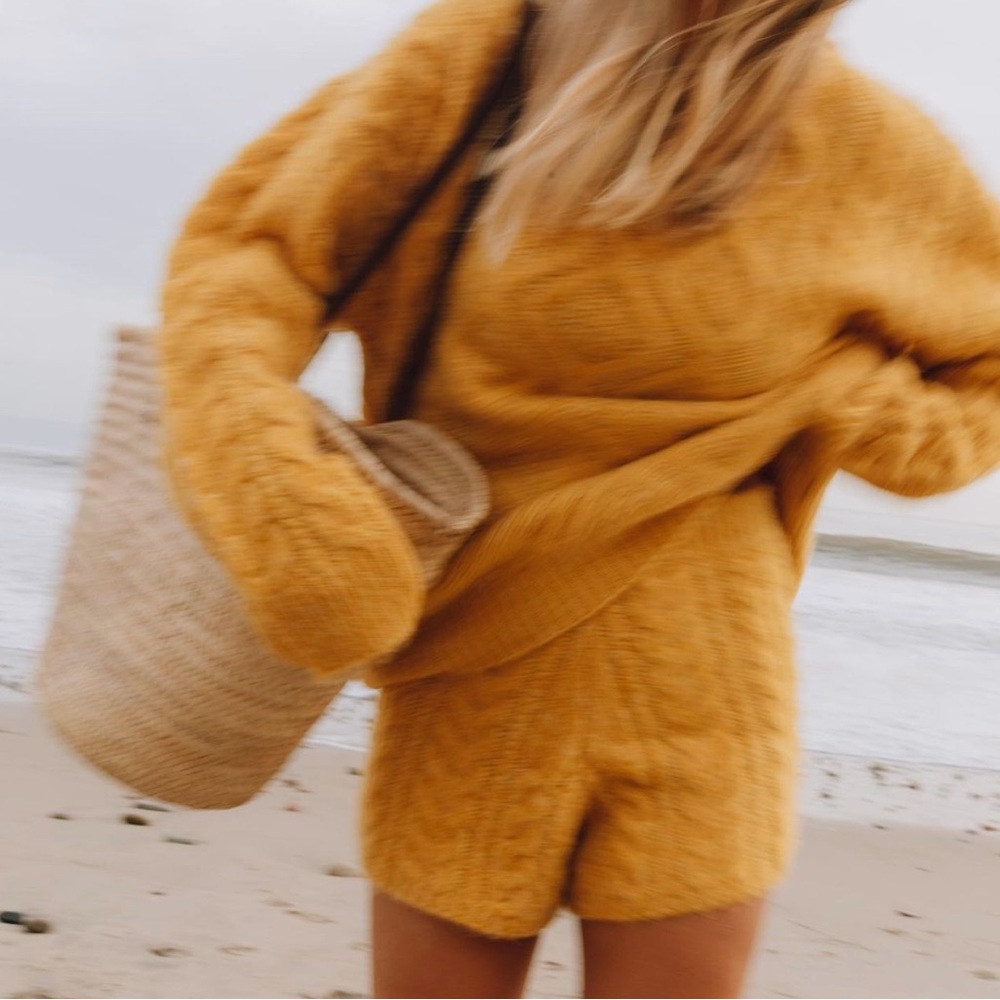 Daily Drills Oversized Knit Sweater & Knit Shorts - Honeygold